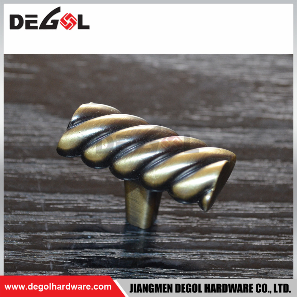  furniture handles & knobs