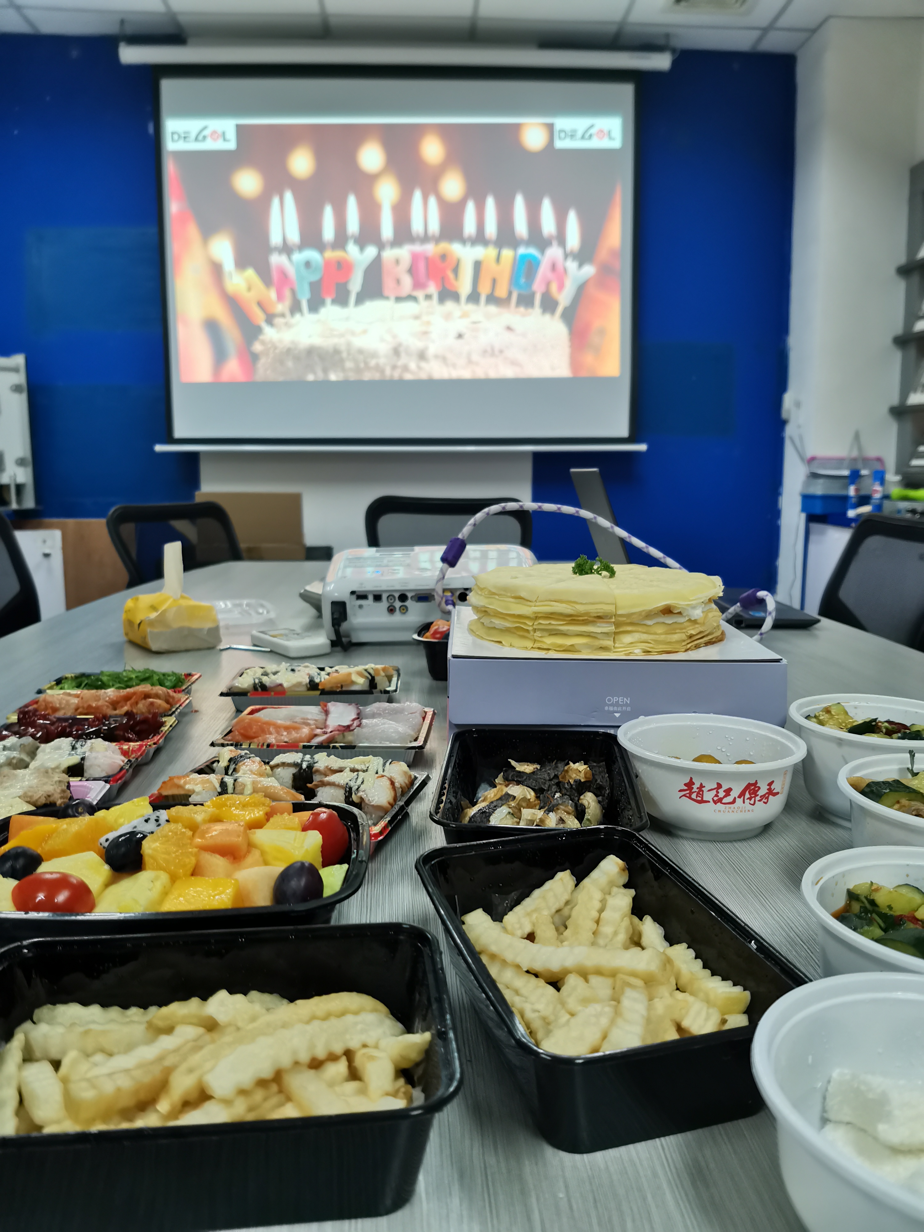 Degol hardware birthday party