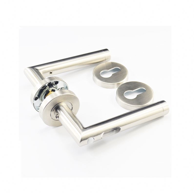 Die-Casting Solid italy style popular stainless steel 304 satin lever type door handle on clip rose