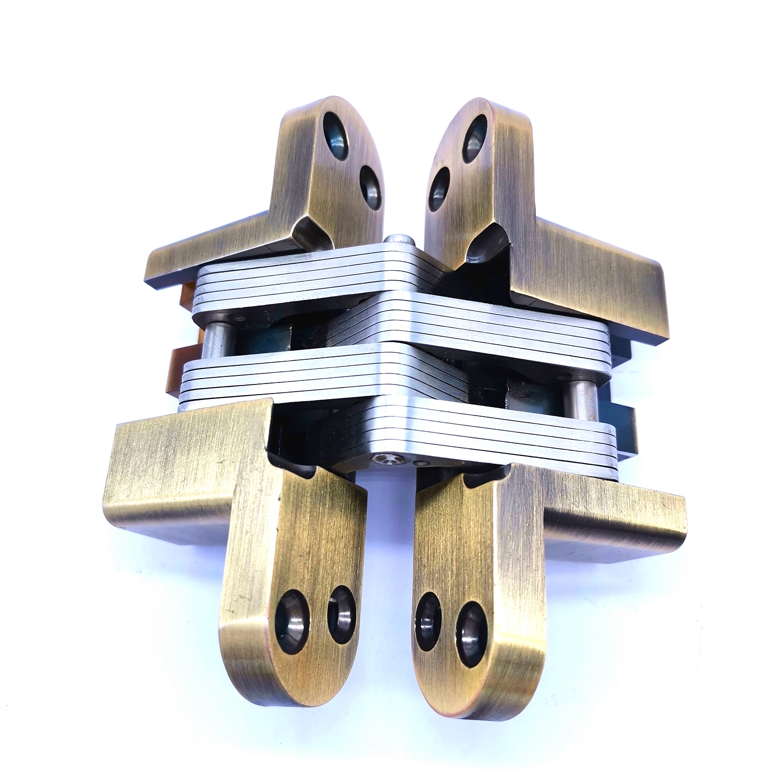 What are the advantages of concealed hinge 