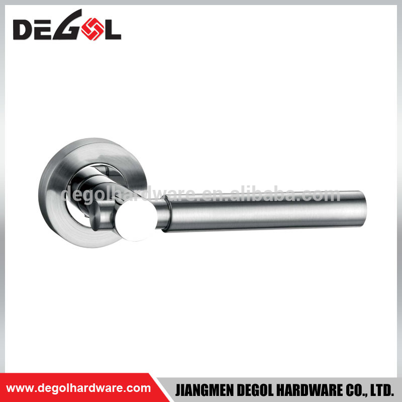 China factory price hotsale zinc alloy lever door handle on clip roses
