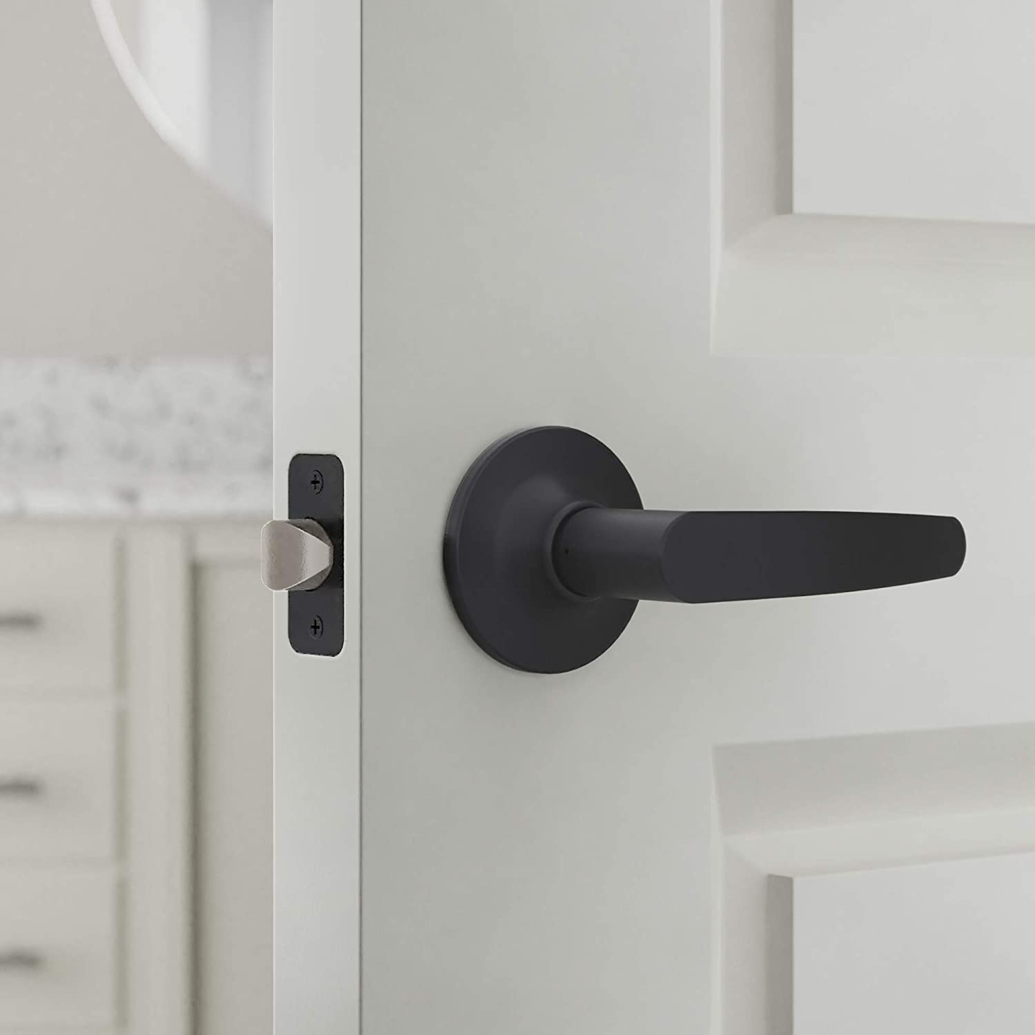Get the Right Style Hardware for Your Door