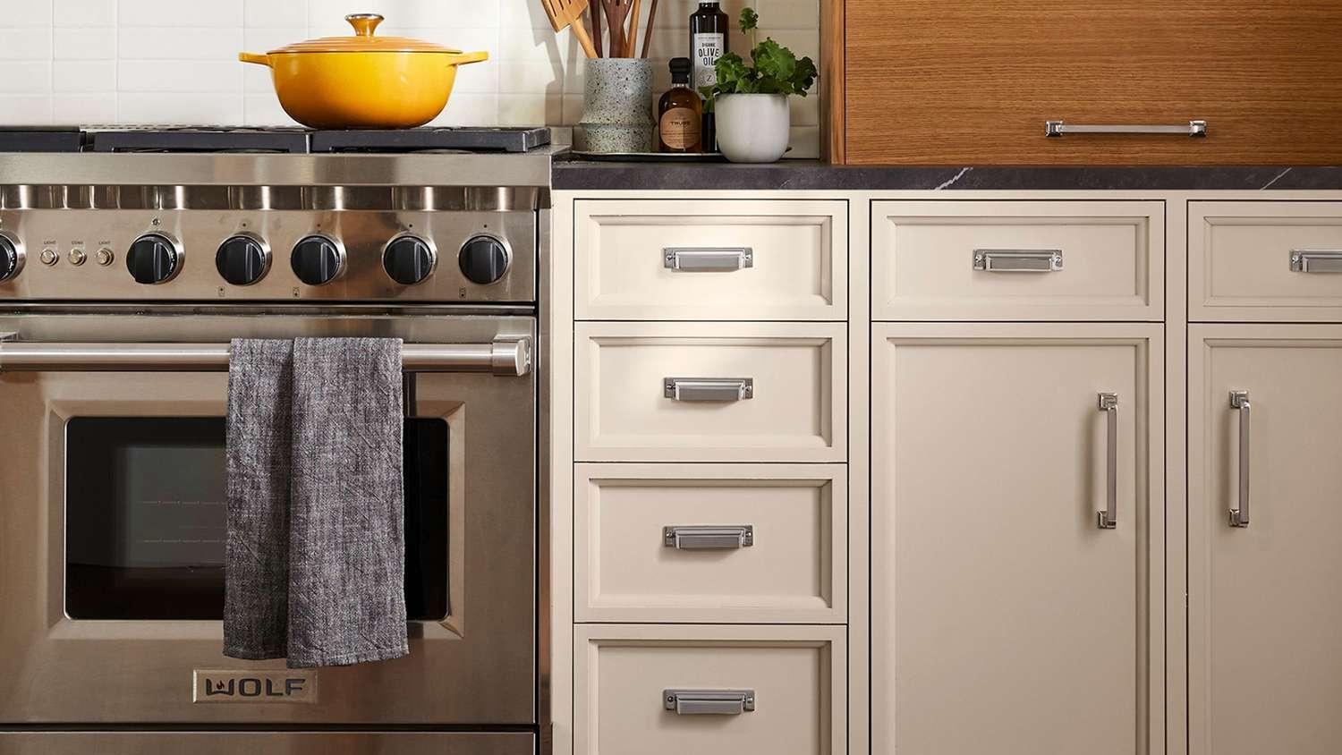 The Ultimate Guide To Furniture Hardware: Trends And Essentials for 2025