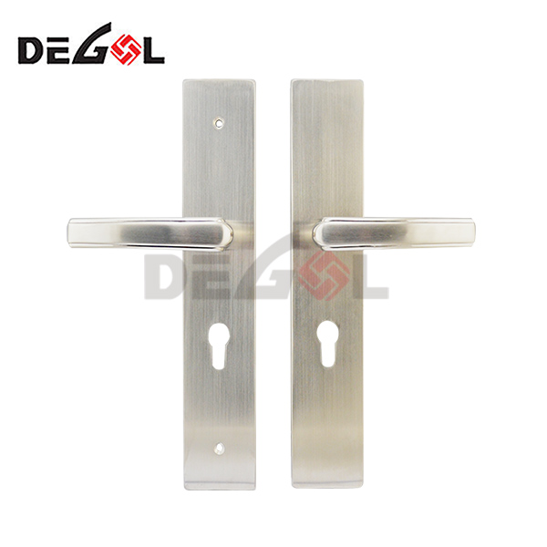 door lever handle with plate