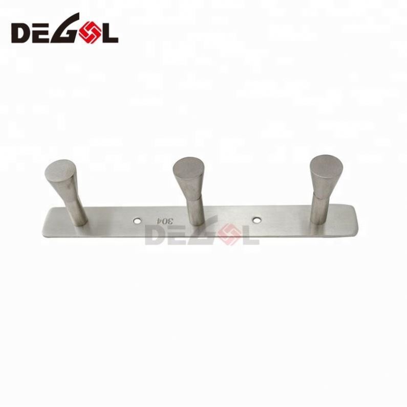 Strongly fastness single zinc alloy display hook
