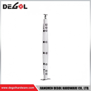 Balustrade Mid Glass Post Even Spacing Layout For Large Continuous Glass Fencing